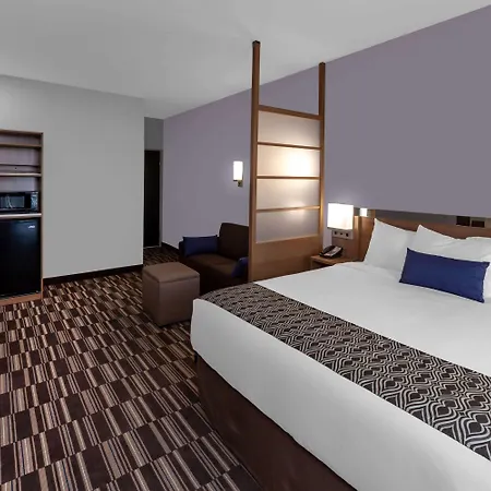 Microtel Inn & Suites By Wyndham College Station
